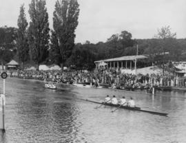 Final of the Stewards&#039; - Thames winning by 2 lengths